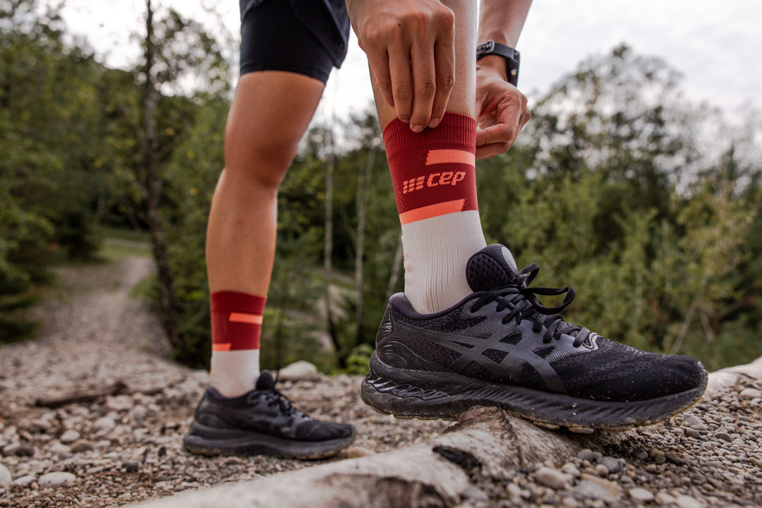 The Run Compression Mid Cut Socks
